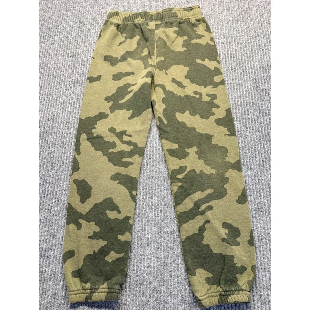 John Deere Graphic Tee & Under Armour Camo Joggers Set Boys Size 7 Green Brown